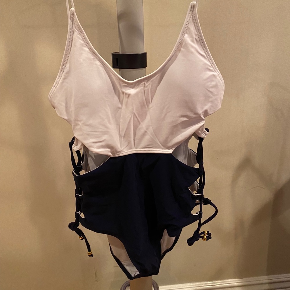 Bathing suit— brand new - Picture 2 of 5